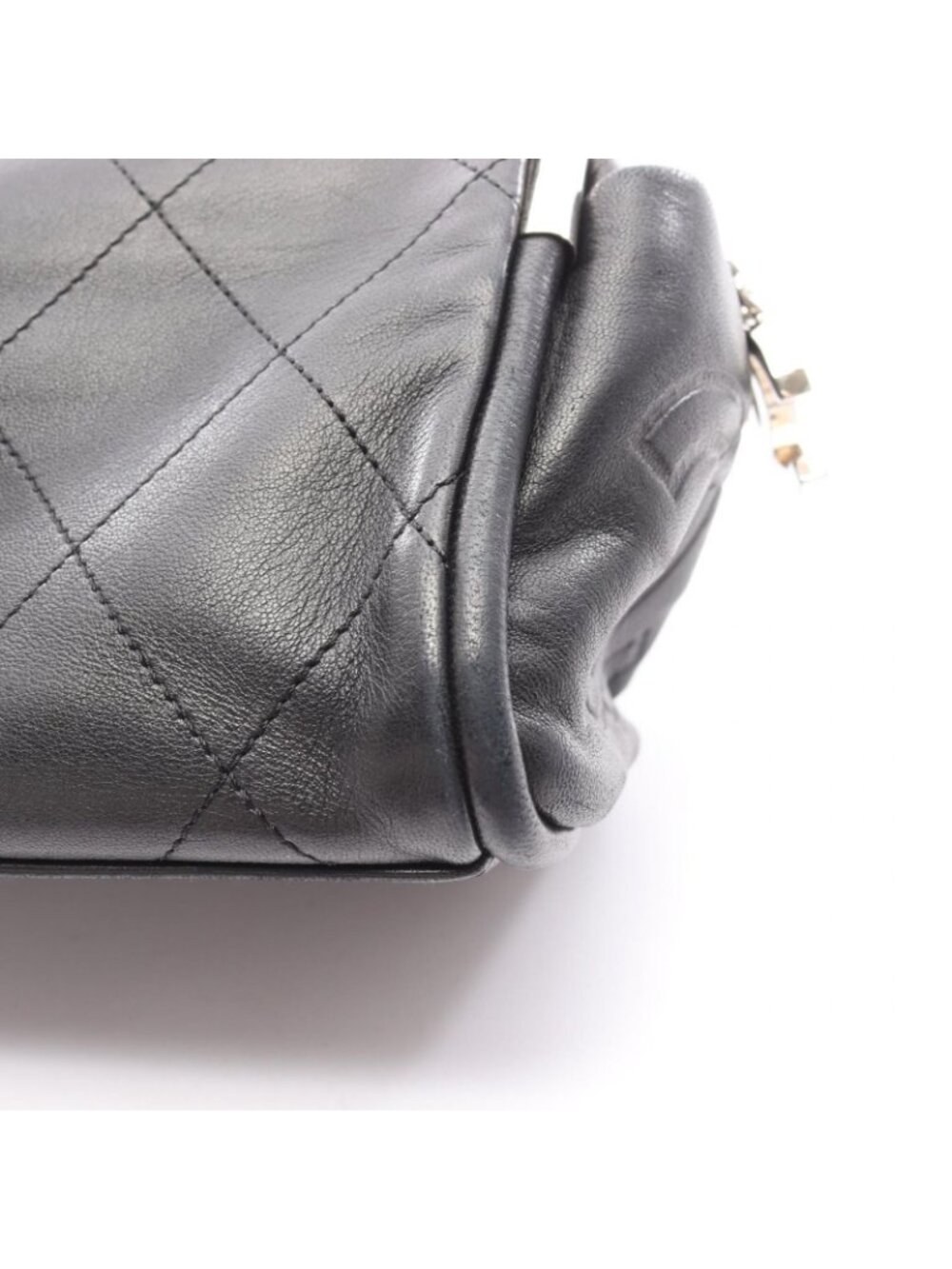 Chanel Handbag Quilted Black Lambskin Coco Charm - Picture 11 of 12